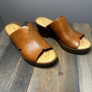 Born Crato sandal, brown, size 8, new no box